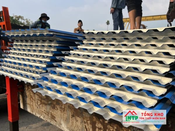 Mua tôn Sóng Thần chính hãng, giá gốc tốt nhất tại đại lý tôn thép MTP