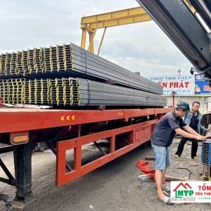 Vận chuyển thép H Malaysia mạ kẽm đến công trình