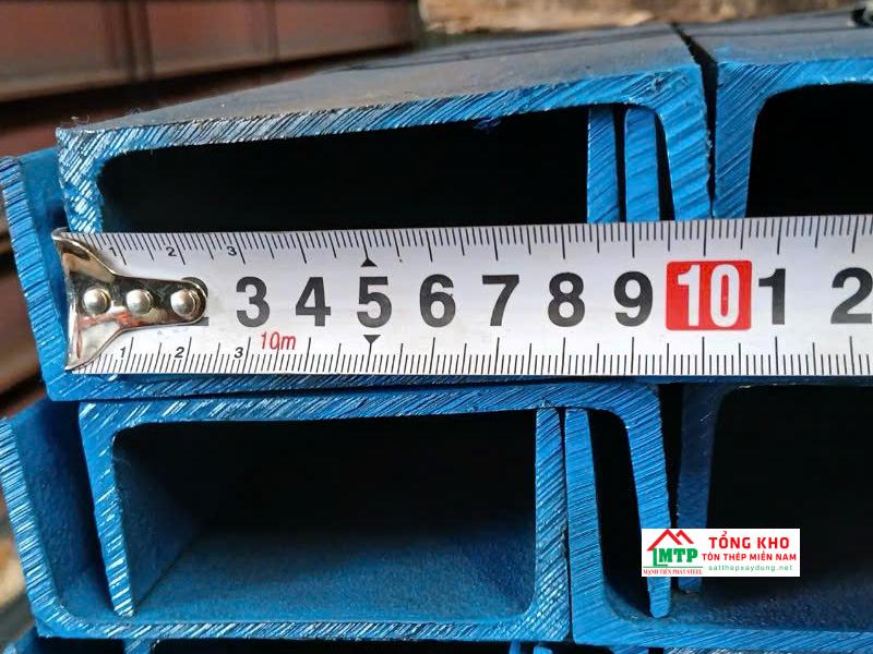 Thép hình U100 là loại thép U có kích thước bụng 100mm