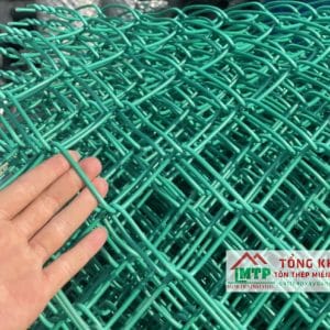Lưới B40 bọc nhựa có lớp nhựa dẻo bọc bên ngoài để chống ăn mòn