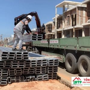 Mua thép U180 giá rẻ, được bảo quản tốt tại Tôn Thép MTP