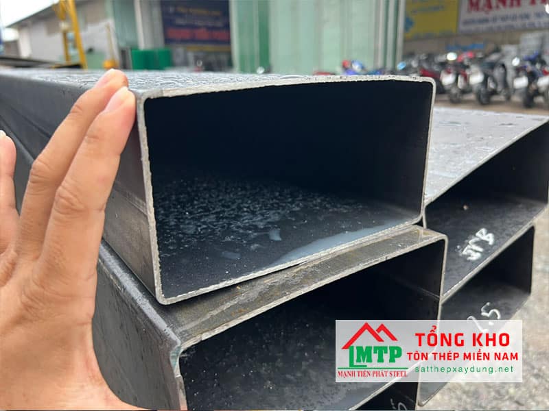 Tôn Thép MTP cung cấp các sản phẩm thép hộp 100x150 chính hãng, chất lượng