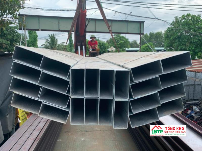 Thép hộp mạ kẽm 400x200