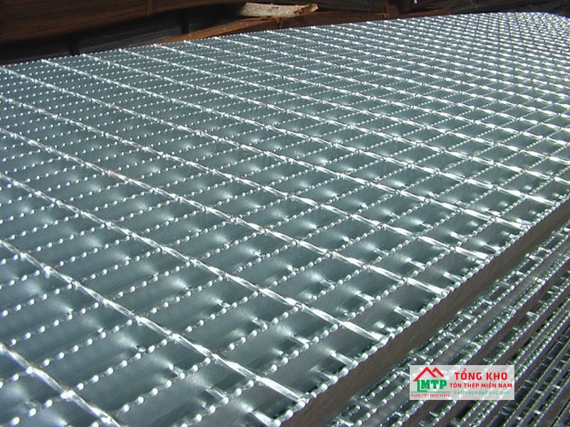 Giá tấm grating mạ kẽm mới nhất hôm nay