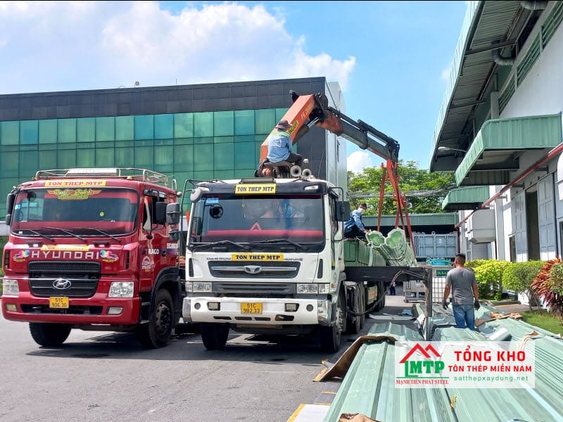 Trần la phông nhựa