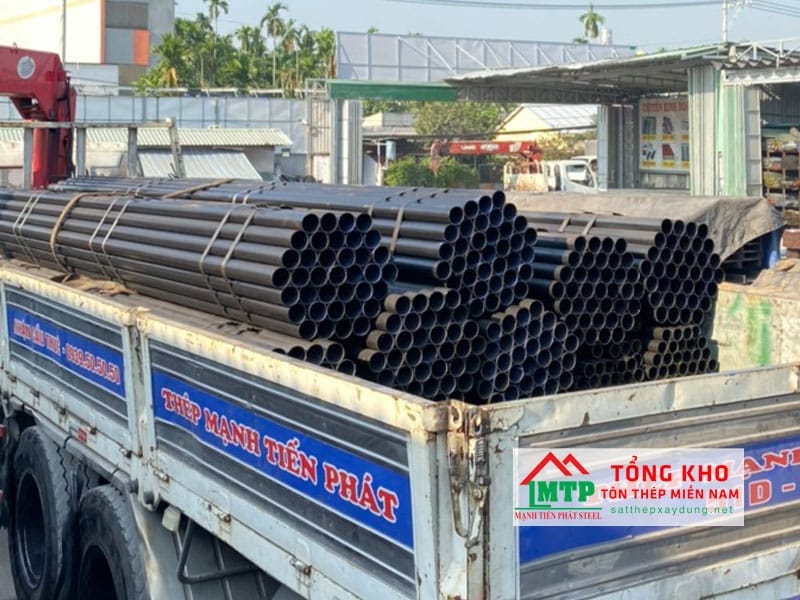 Ống thép phi 49 cung cấp độ bền phù hợp với đa số yêu cầu kỹ thuật mà không làm tăng chi phí