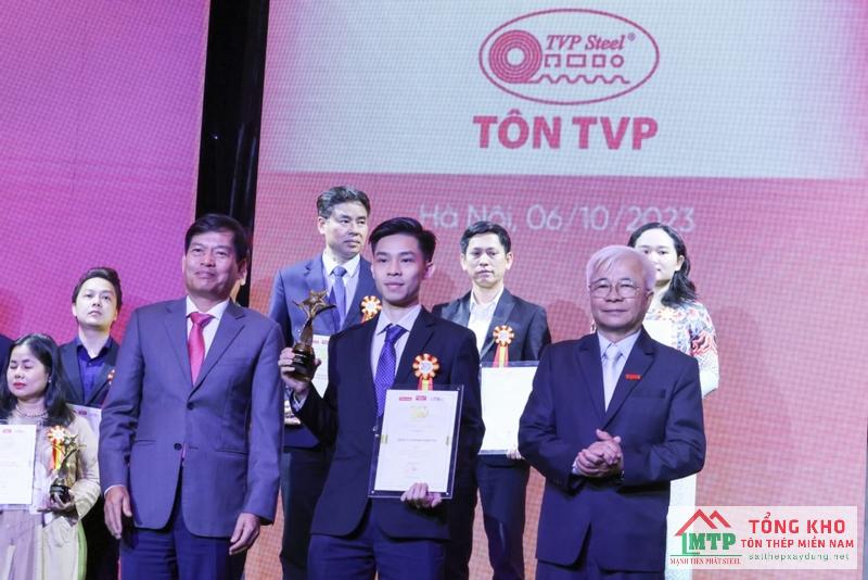 Giải thưởng của nhà máy Tôn TVP