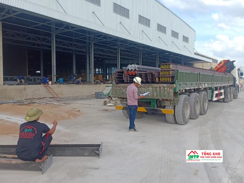 Mua thép H giá rẻ, vận chuyển tận nơi tại Sóc Trăng ở Tôn Thép MTP