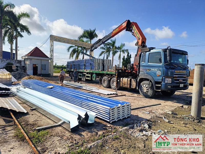 Giao máng xối inox 304 dày 1.2mm cho tòa nhà văn phòng khu Thạnh Mỹ Lợi, Quận 2