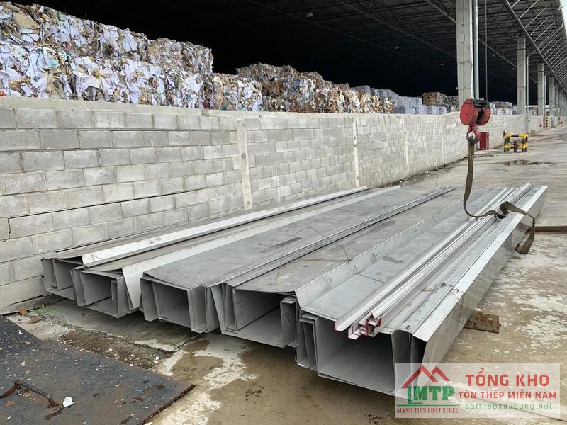 Cung cấp máng xối inox 201 cho công trình cải tạo nhà ở phường 25, Quận Bình Thạnh