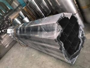 Tại Tôn Thép MTP, máng inox được gia công từ nguồn nguyên liệu chất lượng