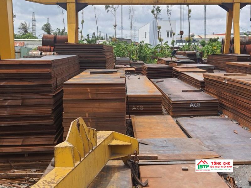 Sắt tấm lót đường cho thuê tại các đơn vị có đa dạng độ dày để lựa chọn